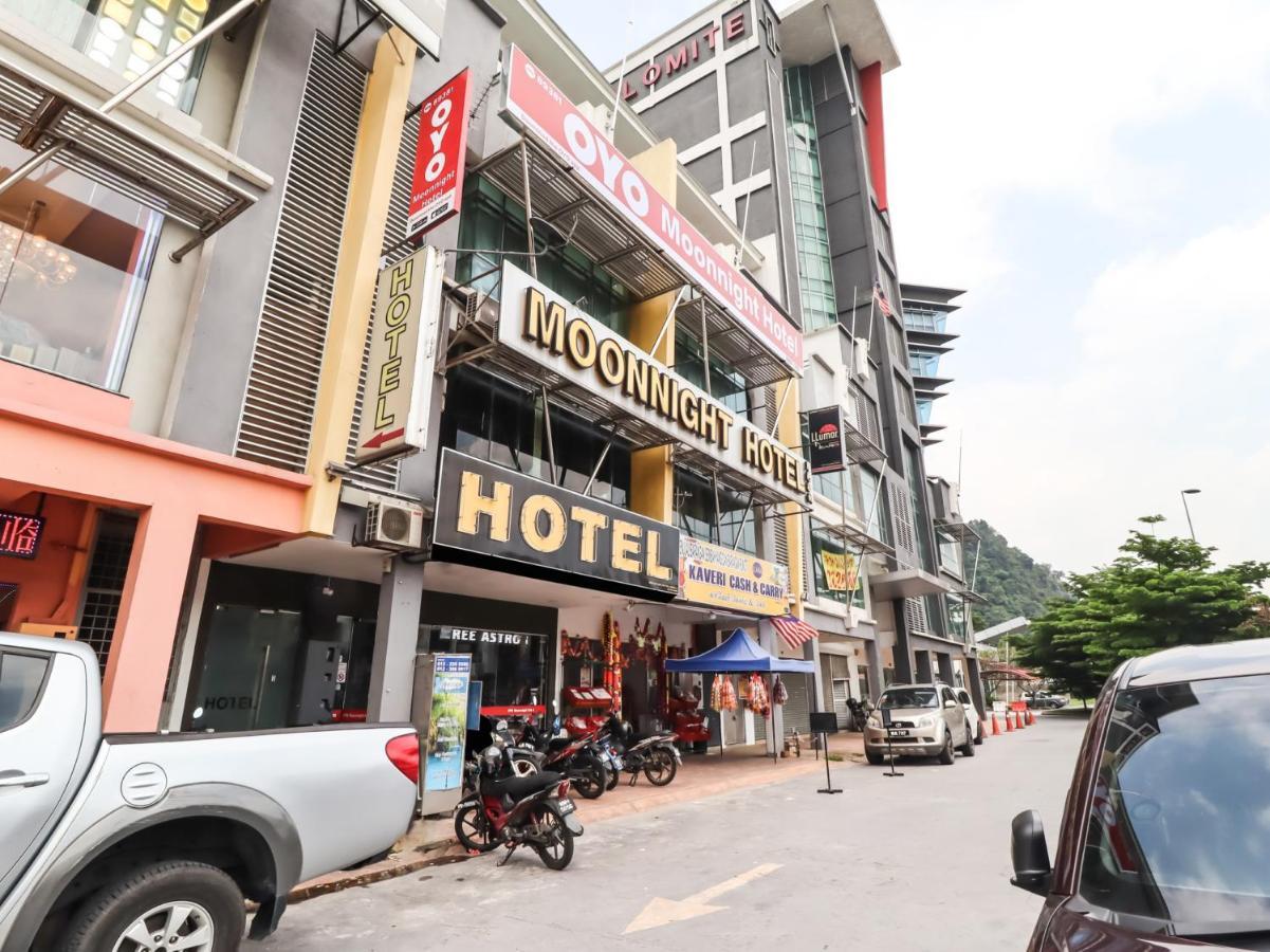 Oyo 89381 Moonnight Hotel Batu Caves Luaran gambar