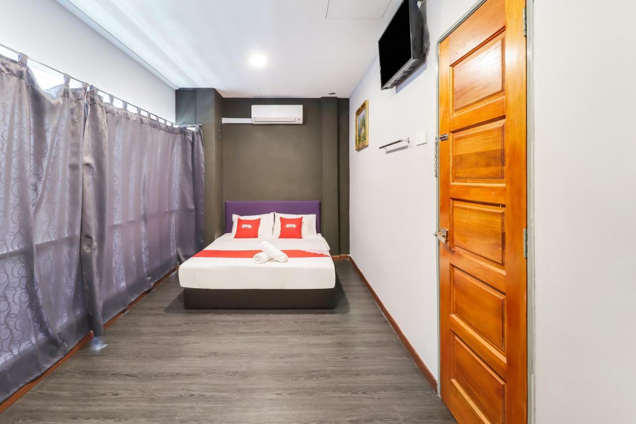 Oyo 89381 Moonnight Hotel Batu Caves Luaran gambar